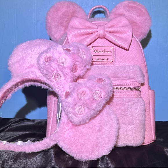 NWT Piglet Pink Loungefly With Matching Ears